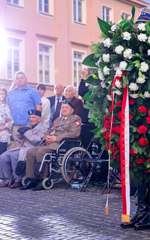 [VIDEO] Prezydent: Powstanie Warszawskie to lekcja, jak dbać o Ojczyznę 