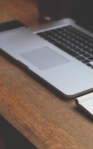 Prowadzisz sklep ze sprzętem komputerowym? Możesz zarejestrować swoją firmę w programie „Laptop dla nauczyciela”