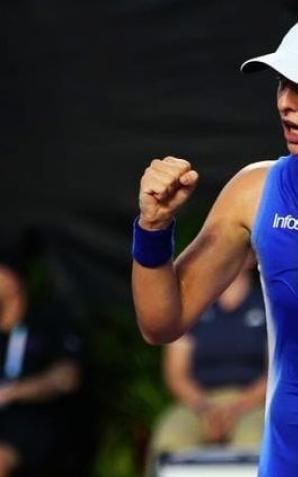 WTA Finals: Iga Świątek pokonała Amerykankę Coco Gauff 6:0, 7:5! Tym samym jest już o krok od półfinału!