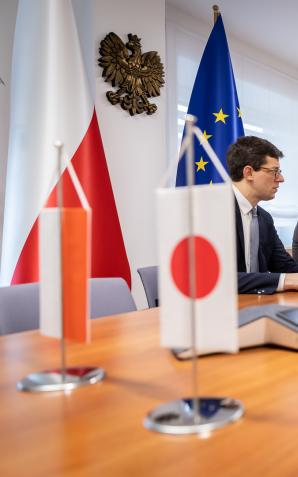 Spotkanie wiceministra infrastruktury Piotra Malepszaka z ambasadorem Japonii