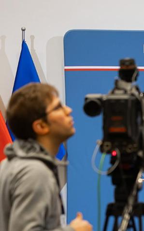 Minister Marcin Kierwiński przedstawił wyniki kontroli w KGP w związku z wystrzałem z granatnika