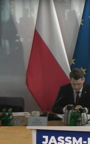 [VIDEO] Byli prezesi PKN Orlen i Grupy Azoty przesłuchani w sprawie legalizacji pobytu cudzoziemców: Czy doszło do nadużyć?