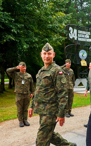 [VIDEO] Prezydent z wizytą w 34. Chojnickim Batalionie Radiotechnicznym