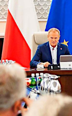 [VIDEO] Odbudowa i wsparcie po powodzi