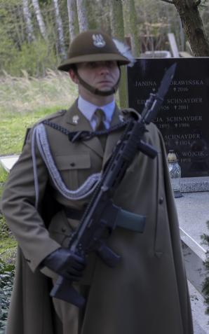 [VIDEO] Hołd dla ofiar katastrofy smoleńskiej