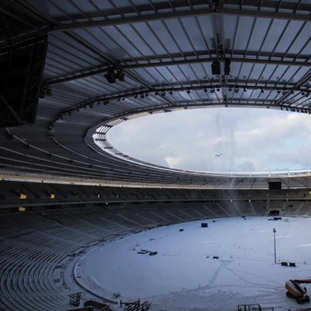 Duża waga bezpieczeństwa. Stadion Śląski odśnieżany 