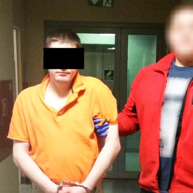 Chciał zabić mężczyznę, bo zwrócił mu uwagę, że pije piwo w miejscu publicznym