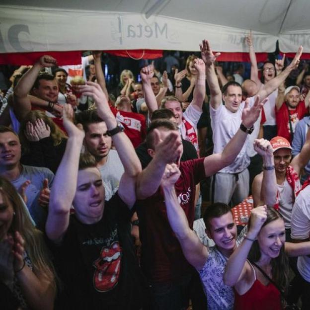 Najdłuższa strefa kibica w Polsce. Przyjdź na Piotrkowską zobaczyć mecze mistrzostw świata