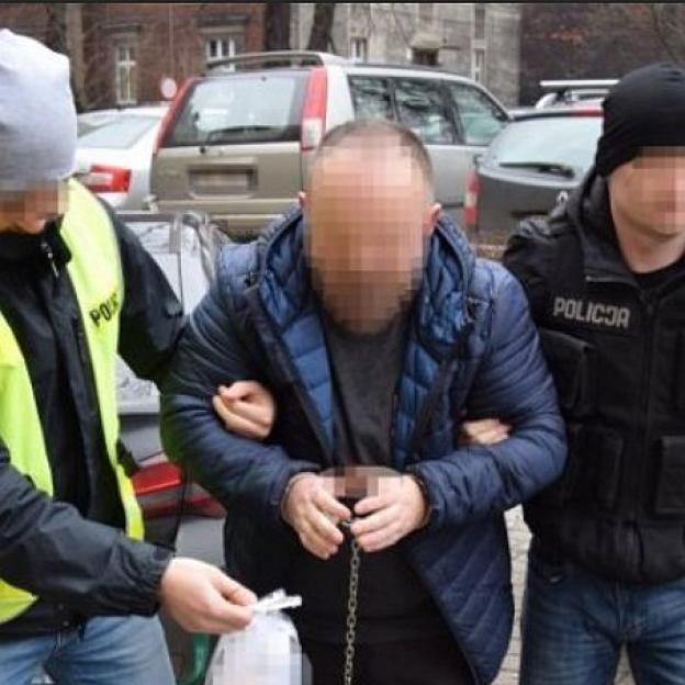 [VIDEO] Zatrzymani sprawcy napadów na stacje benzynowe