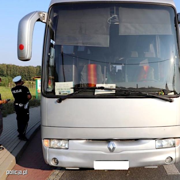 Pijany kierowca autobusu zatrzymany dzięki reakcji pasażera