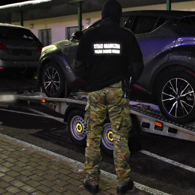 Udaremnili próbę wywozu na Ukrainę skradzionej we Włoszech Toyoty C-HR