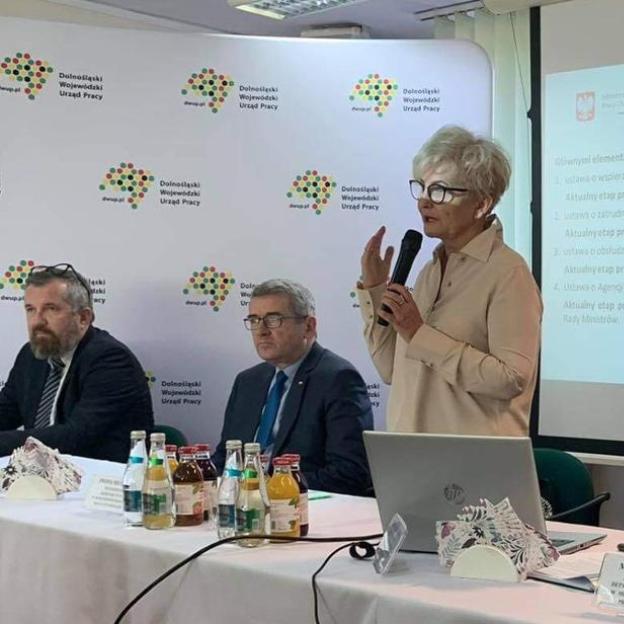 Wiceminister Iwona Michałek: Chcemy, aby urzędy pracy stały się nowoczesnymi placówkami wspierającymi zarówno osoby poszukujące pracy jak i pracodawców