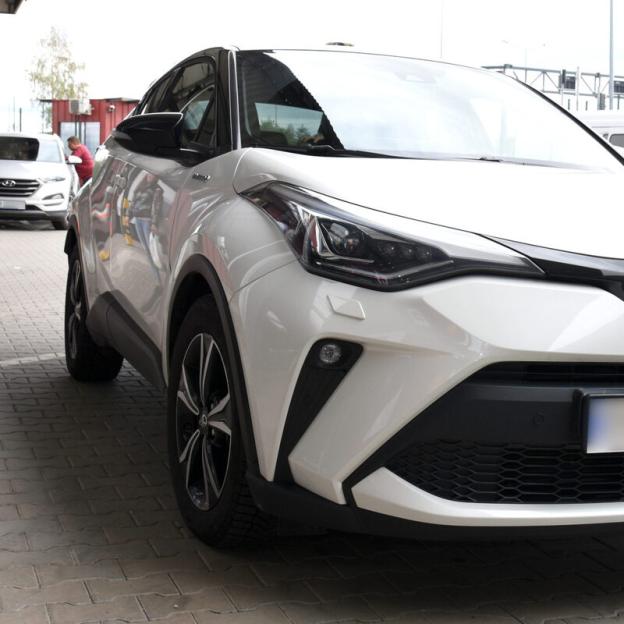 Zatrzymano luksusowe samochody pochodzące z przestępstwa obywatelom Ukrainy