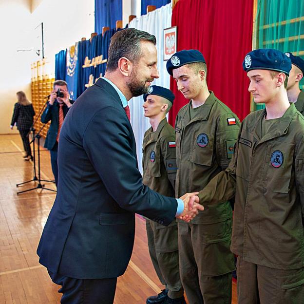 [VIDEO] Wicepremier Kosiniak – Kamysz spotkał się z kadetami