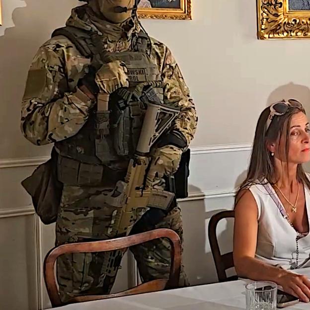 [VIDEO] Rutkowski ujawnia kulisy „solarium w pizzerii”. Komu była potrzebna ta afera?