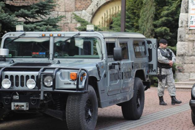 Włamanie do domu w Nowej Soli. Skradziono 500 tysięcy złotych. Ludzie Rutkowskiego w akcji