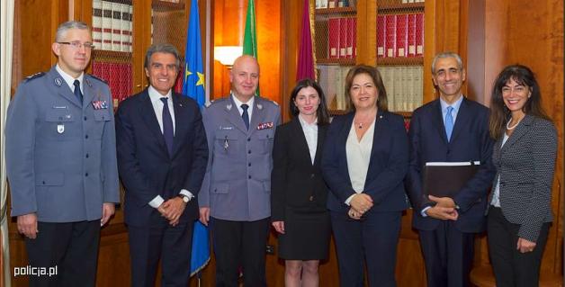 Rzym: Polsko-Włoskie porozumienie dotyczące wspólnych patroli policyjnych