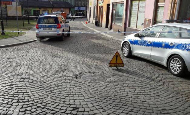 Potrącił starszą kobietę i uciekł. Był pijany!