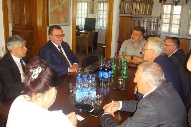 Gospodarcza wizyta Ambasadora RP w Serbii Tomasza Niegodzisza we Vlasotincu
