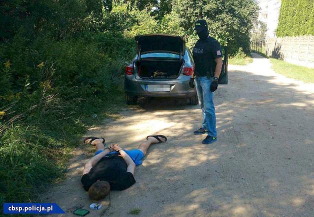 Narkotyki z Holandii miały trafić do Polski