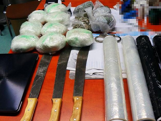 Świętochłowice: Wpadli na obrocie znacznymi ilościami narkotyków