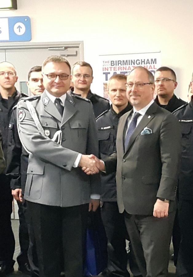[VIDEO] Wielka Brytania: Orkiestra Reprezentacyjna Policji na Birmingham International Tattoo