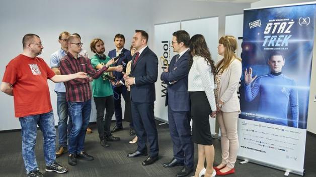 Rekordowa liczba płatnych staży dla studentów i absolwentów