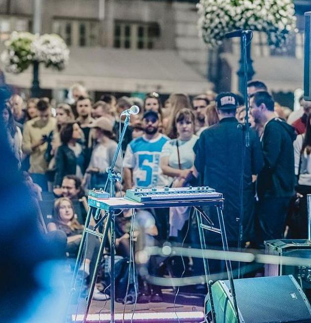 Songwriter Łódź Festiwal powraca. Sprawdź, kto zagra na Piotrkowskiej.