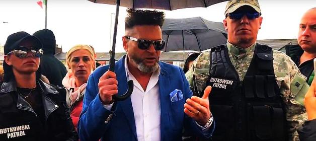 [VIDEO] Rutkowski ujawnił dziś tzw. Trzecie Rozwiązanie dotyczące ratowania życia Alfie Evansa. Spotkanie z Polakami przed szpitalem zakończyło działanie jego ekipy w Liverpoolu