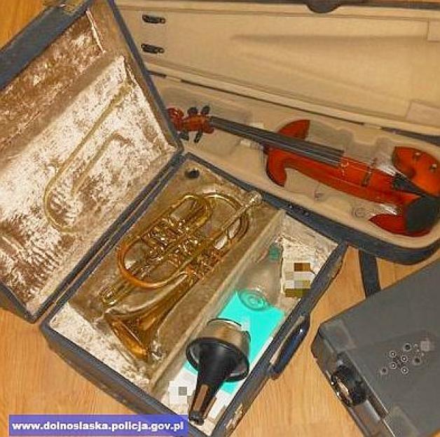 Policjanci zatrzymali złodzieja instrumentów muzycznych