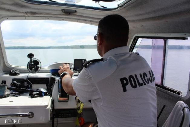 Kolejny dzień poszukiwań na Zalewie Sulejowskim