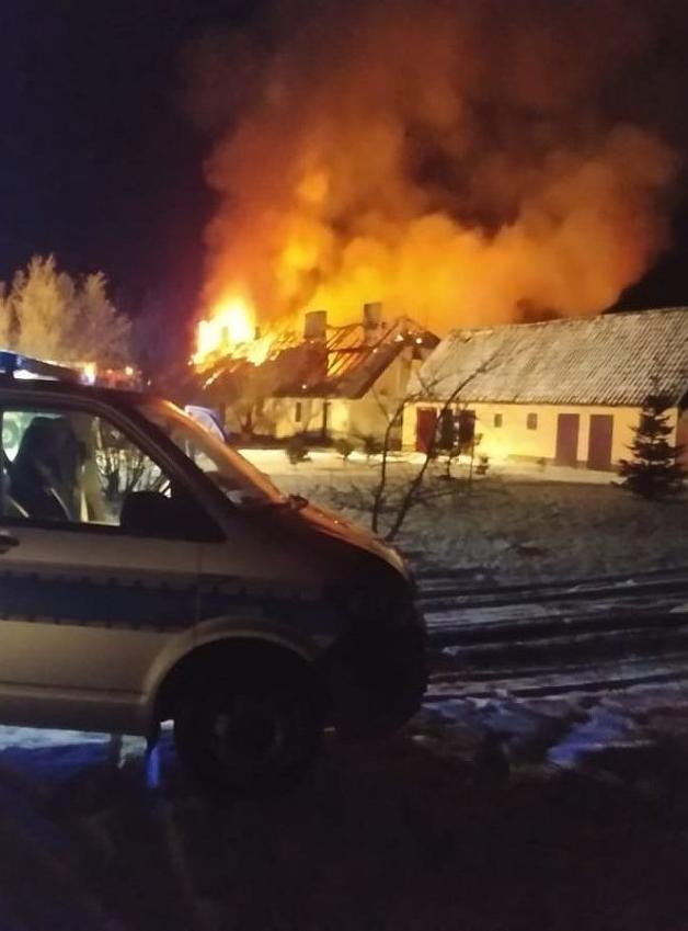 Giżycko: Bez wahania weszli w ogień ratować ludzkie życie