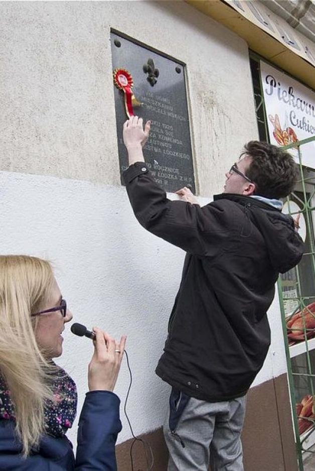 Kobietom. Bohaterkom. Spacer szlakiem pamięci łodzianek, należących do AK