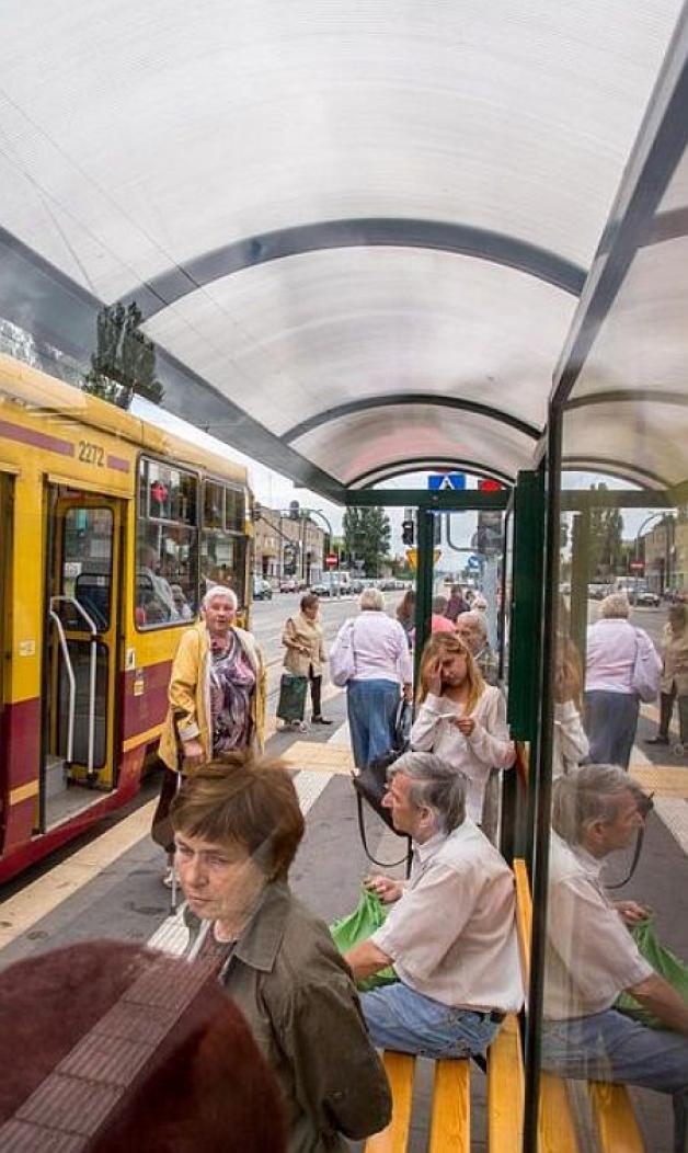 Komunikacja miejska na wakacje. Sprawdź zmiany w rozkładzie jazdy