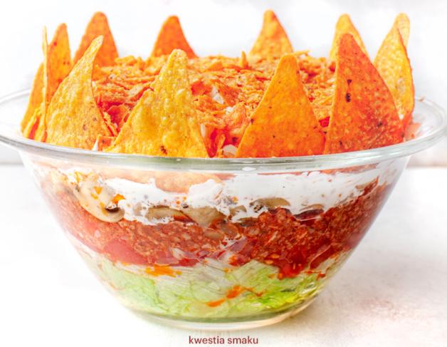 Zbliża się karnawał - polecamy niezawodną sałatkę 