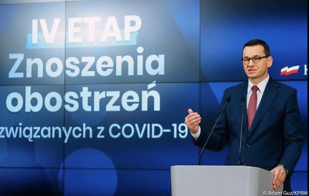[VIDEO] Nowe zasady zasłaniania nosa i ust, otwarte kina i siłownie – wchodzimy w kolejny etap odmrażania