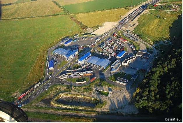 Z fałszywymi dokumentami do Polski