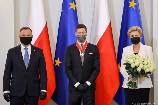 [VIDEO] Prezydent odznaczył Roberta Lewandowskiego