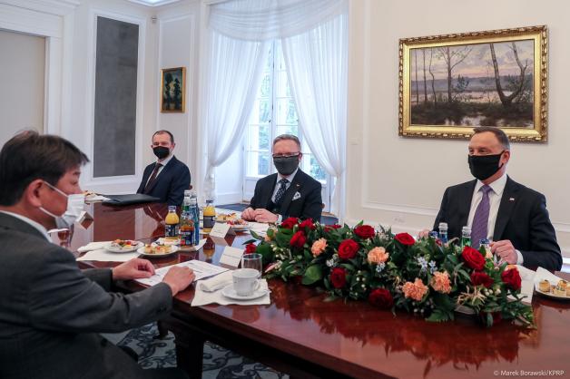 Spotkanie Prezydenta Andrzeja Dudy z japońskim Ministrem Spraw Zagranicznych