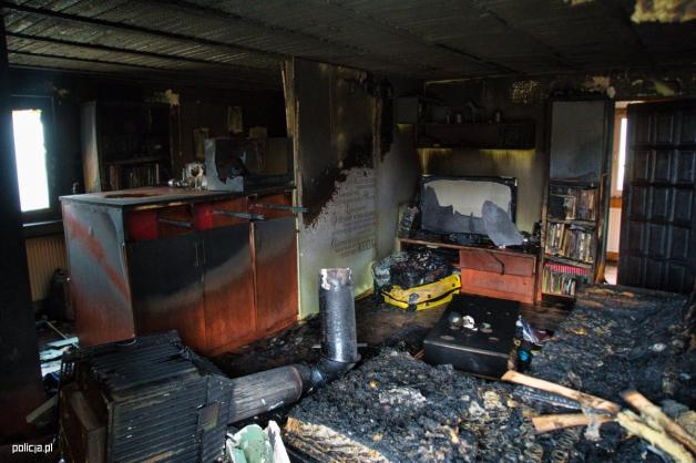 Michał Stachura policjant z Bydgoszczy stracił w pożarze wszystko. Pomóżmy!