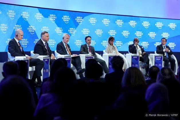 Andrzej Duda na Forum Ekonomicznym w Davos. Główne tematy rozmów Prezydenta RP na WEF to sytuacja na Ukrainie