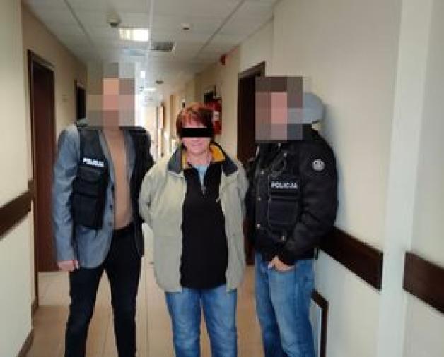 Kobieta mnie bije. 51-latka zaatakowała 51-letniego mężczyznę i okradła go