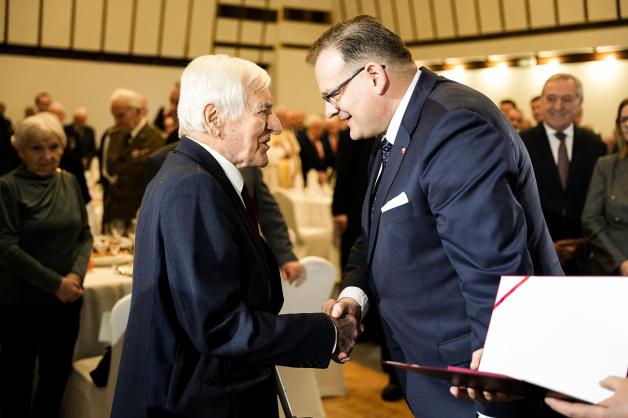 Wyrazy wdzięczności dla weteranów walk o niepodległość RP