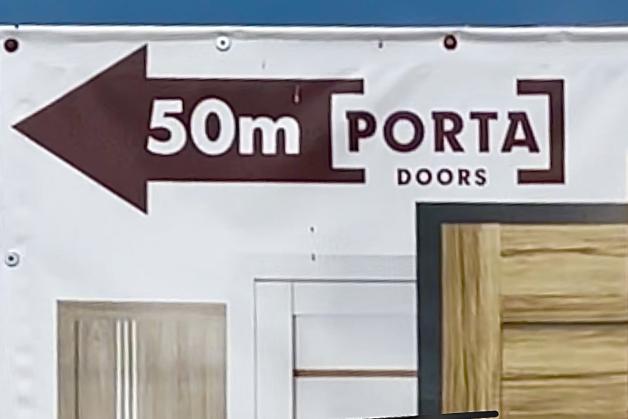 [VIDEO] PATRIOT24 INTERWENIUJE: Koncern PORTA wycofuje swoje logo z hali firmy LEDOS na Słowacji w miejscowości Levoča. Bo wg polskiego producenta obiektu, podrobiła ona dokumenty odbiorcze narażając klientów na niebezpieczeństwo!